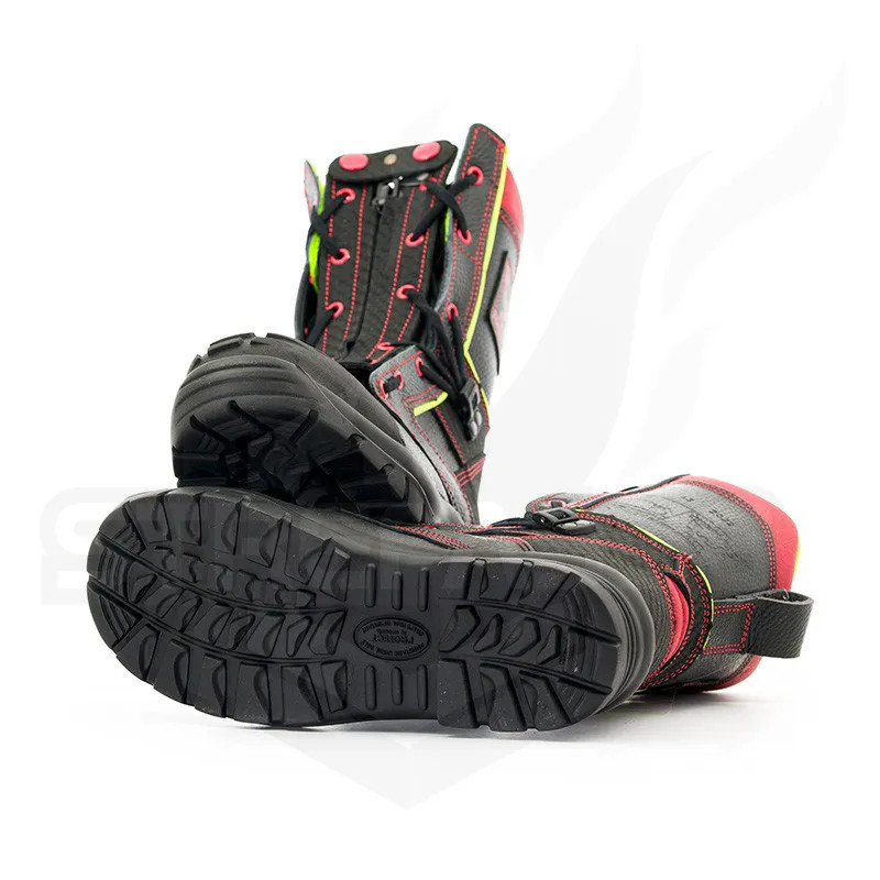 Frwekkbee421 様 Czapka z daszkiem Fox Absolute Flexfit Hat - black | 8a.pl